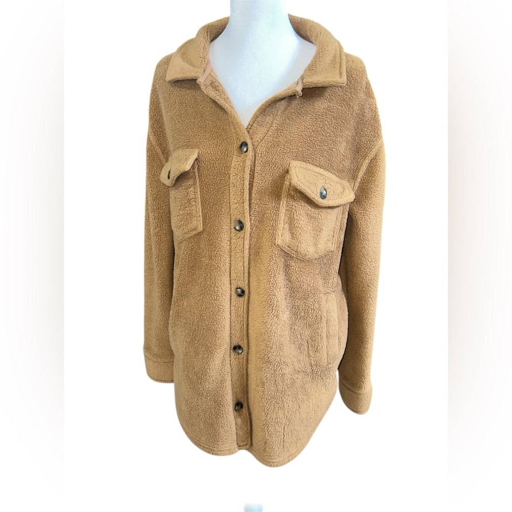 Thread & Supply Shacket in Toasted Coconut - Picture 3 of 11